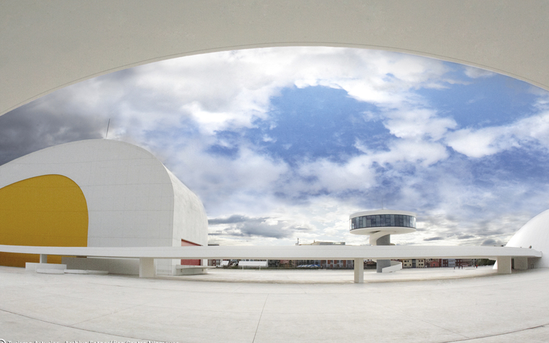 Centro Niemeyer de la ciudad de Avilés