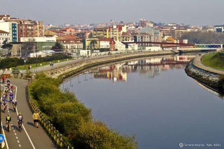 Paseo de la Ría Avilés